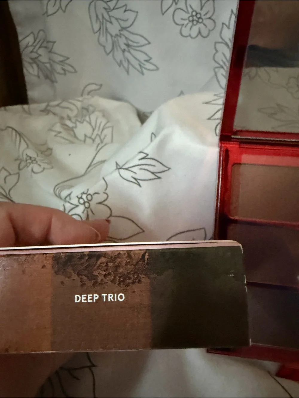 ONE/SIZE Bronzer & Contour Trio - Deep Trio. Pink and Red Packaging
